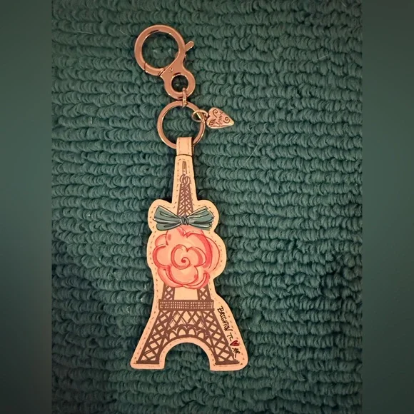 Brighton Eiffel Tower charm - Picture 2 of 3